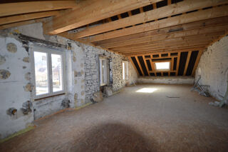  Appartement  vendre 1 pice 84 m