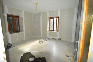  Immeuble � vendre 11 pi�ces 207 m�