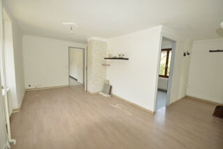  Appartement à louer 4 pièces 76 m²