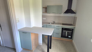  Appartement à louer 3 pièces 64 m²