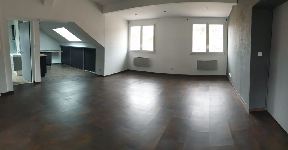 Location Appartement T3 spacieux au dernier étage Beaucourt
