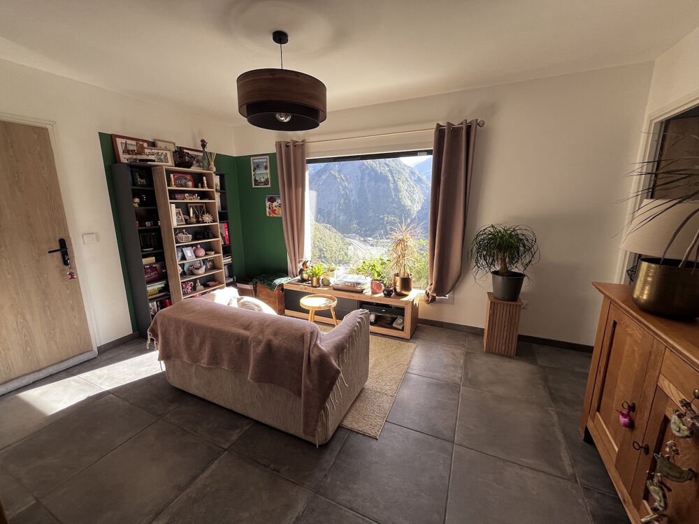 Vente Maison SAINT MARTIN LA PORTE Dans un environnement privilégié, découvrez cette superbe maison individuelle, édifiée e St martin de la porte