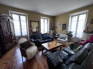 Appartement 4 pièces 100 m² · à Saint-Jean-de-Maurienne · 100 m² · 198 000 €