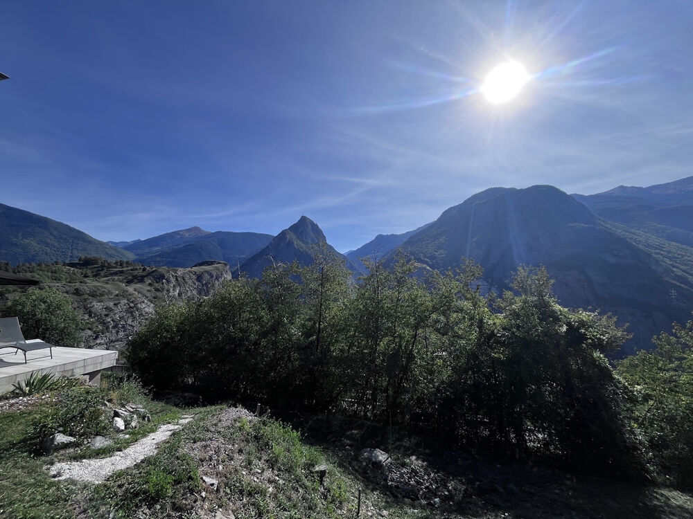 Vente Maison SAINT MARTIN LA PORTE Dans un environnement privilégié, découvrez cette superbe maison individuelle, édifiée e St martin de la porte