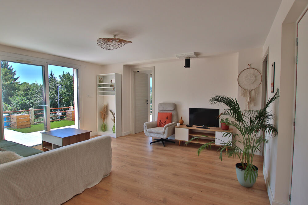 Vente Appartement Appartement chaleureux et soigné - 200m2 d'extérieur avec terrasse Drumettaz clarafond