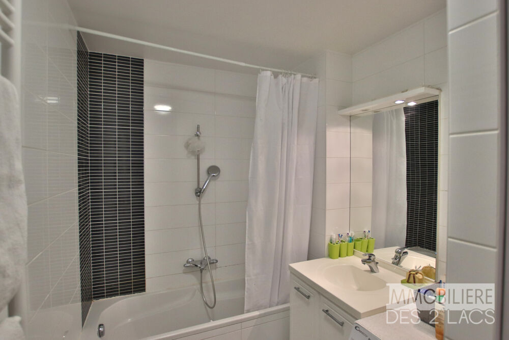 à vendre  Appartement Annecy (74000)