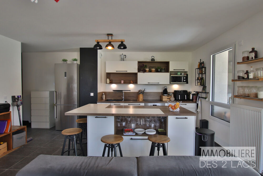 Vente Appartement Annecy   T3 en excellent état dans une résidence récente et sécurisée Annecy