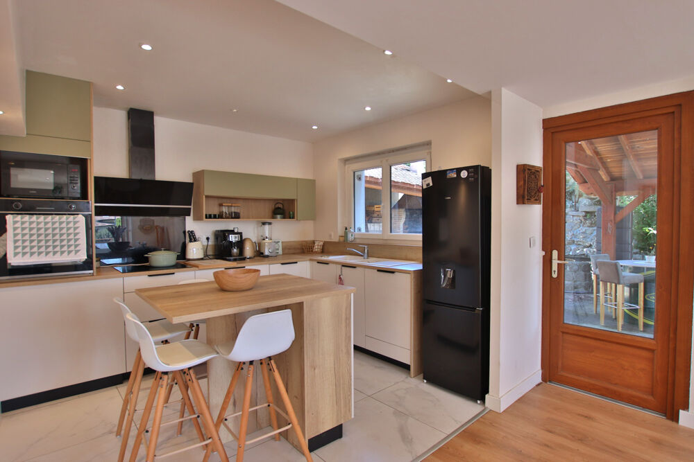 Vente Appartement Appartement chaleureux et soigné - 200m2 d'extérieur avec terrasse Drumettaz clarafond