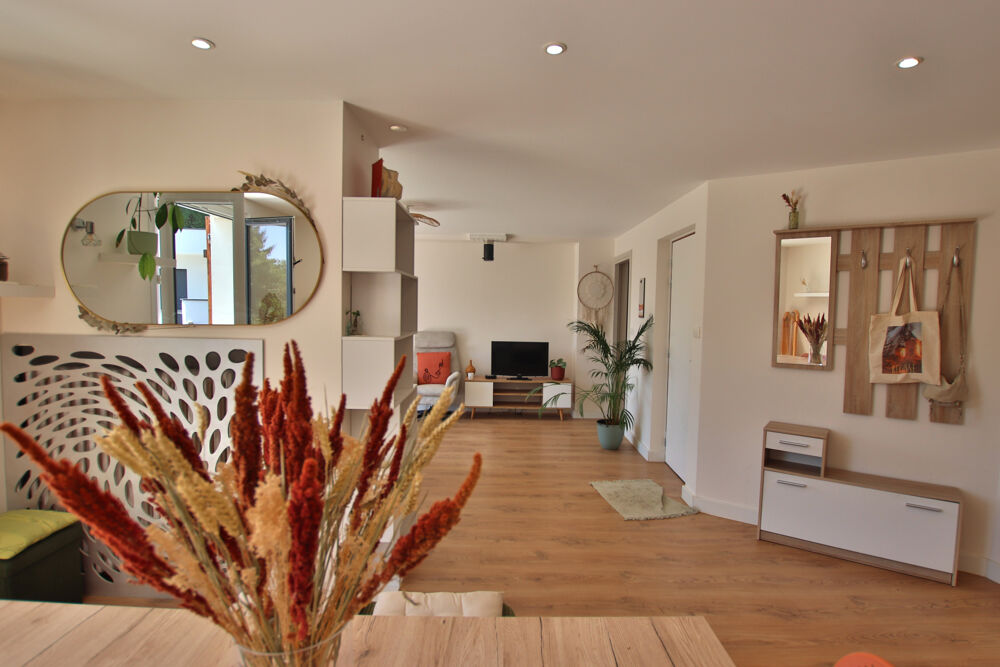 Vente Appartement Appartement chaleureux et soigné - 200m2 d'extérieur avec terrasse Drumettaz clarafond