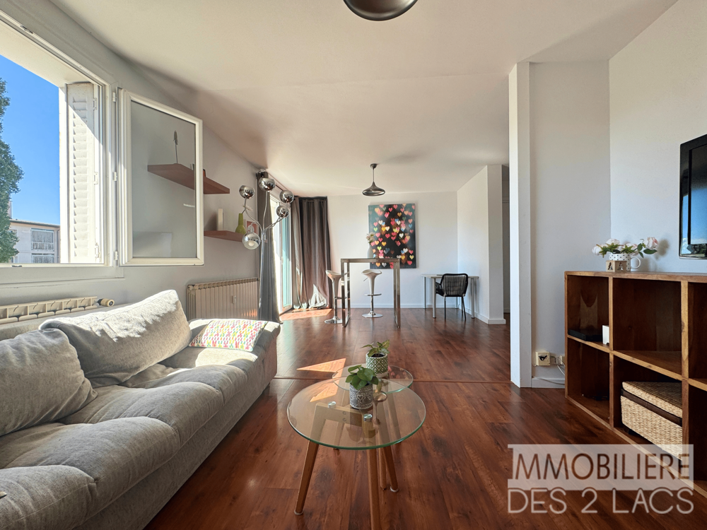 Vente Appartement Appartement T3 de 68m2 avec vues montagnes et lac - quartier d'Albigny Annecy