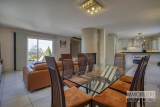  Propri�t�/ch�teau � vendre 8 pi�ces 200 m�