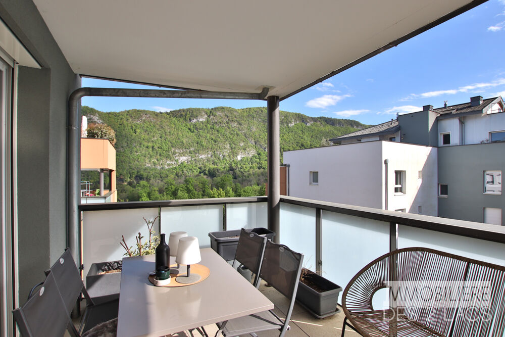 Appartement moderne en résidence récente - Terrasse conviviale - Cave et Garage inclus