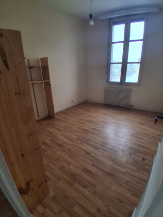 Appartement à louer 3 pièces 55 m²