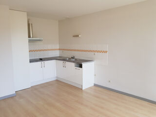  Appartement à louer 2 pièces 37 m²