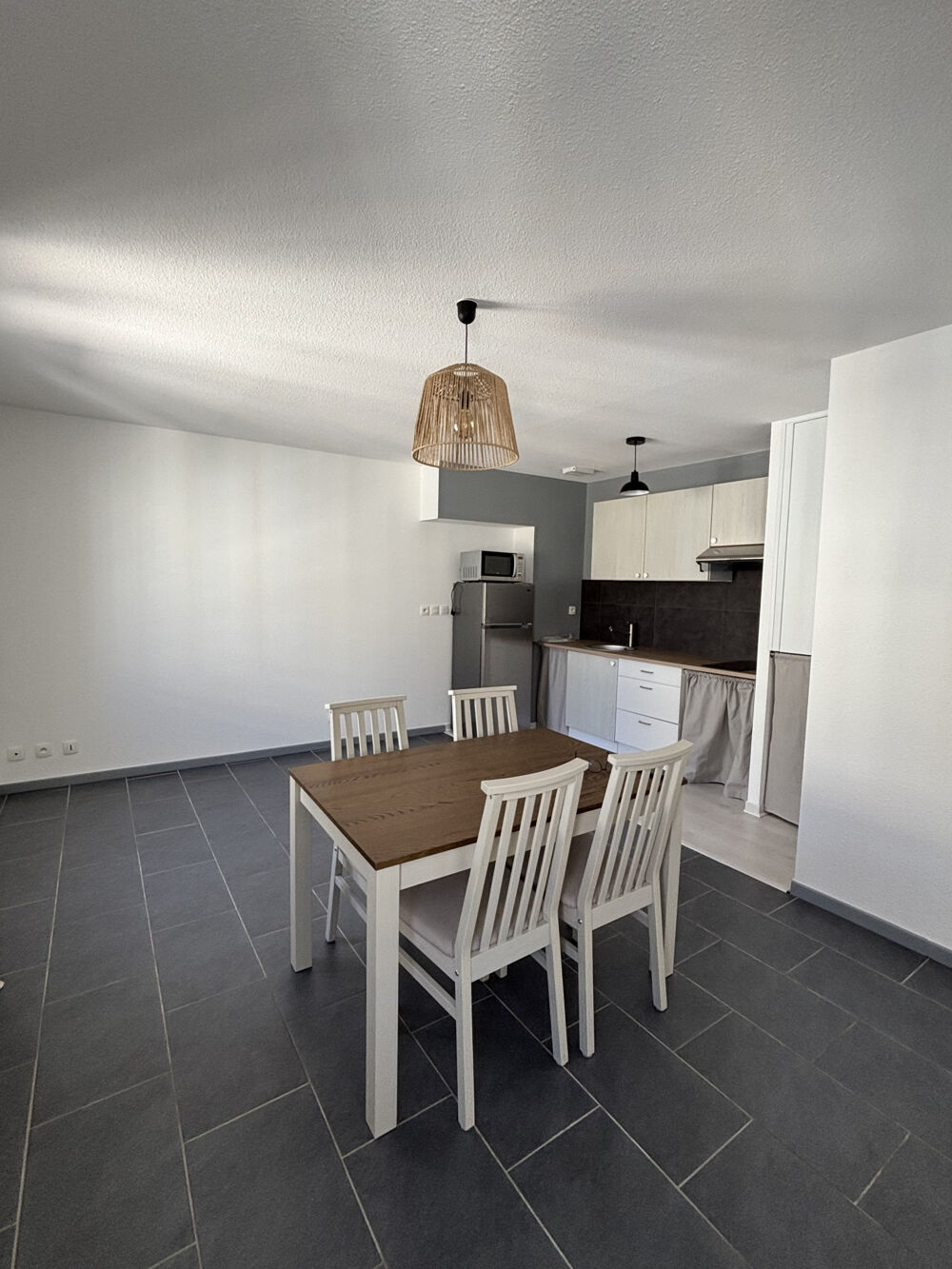 LIBOURNE DANS LE CENTRE VILLE APPT T2 MEUBLE EXCELLENT ETAT