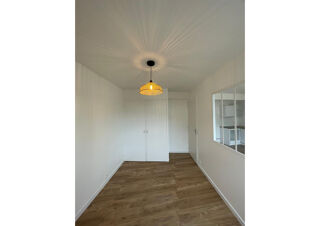  Appartement à louer 2 pièces 35 m²