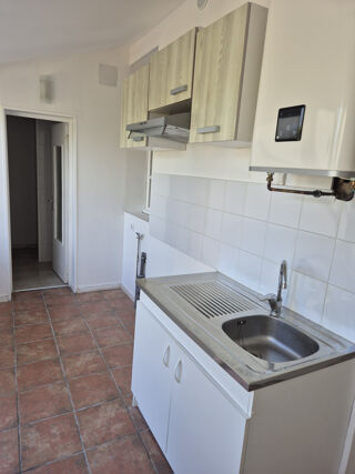  Maison à louer 2 pièces 57 m²