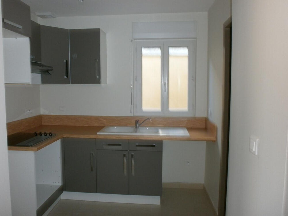 PLACE DE LA MAIRIE APPT T3 DUPLEX