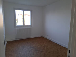  Appartement � louer 4 pi�ces 74 m�