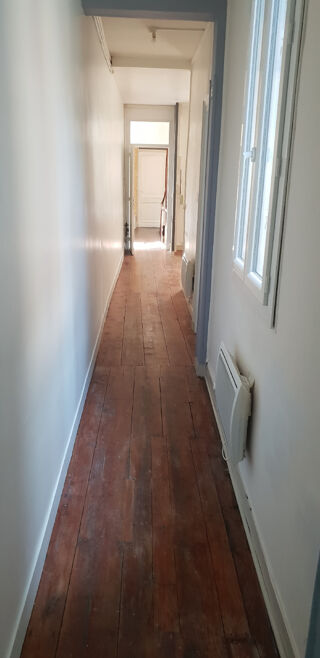  Appartement à louer 3 pièces 60 m²