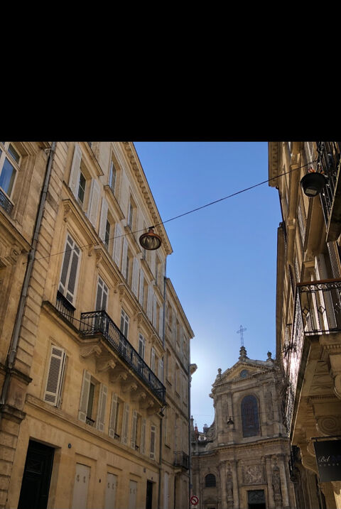BORDEAUX dans le quartier de Grand Théâtre 1200 33000 Bordeaux
