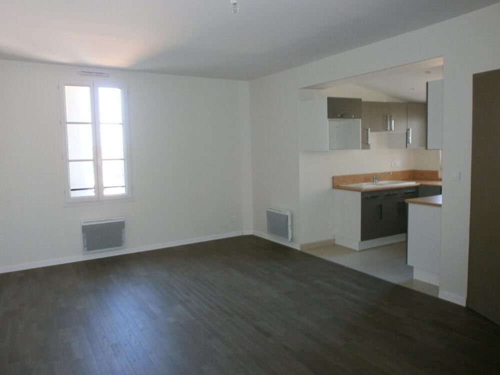 Location Appartement PLACE DE LA MAIRIE APPT T3 DUPLEX Libourne