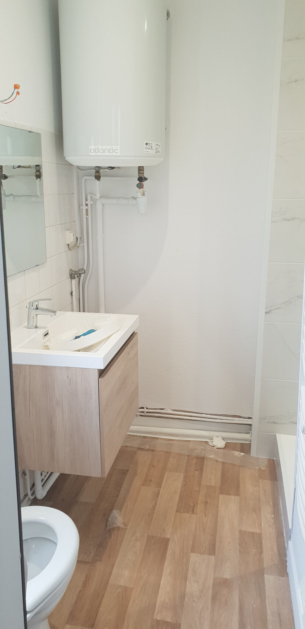 Location Appartement GUITRES DANS LE BOURG APPT T2 AU 1ER ETAGE Guitres