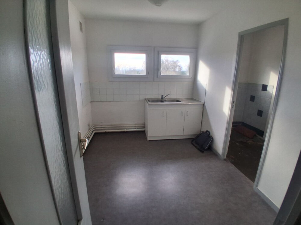 Location Appartement LIBOURNE APPT T5 AVEC BALCON Libourne