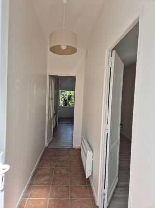  Maison à louer 2 pièces 57 m²