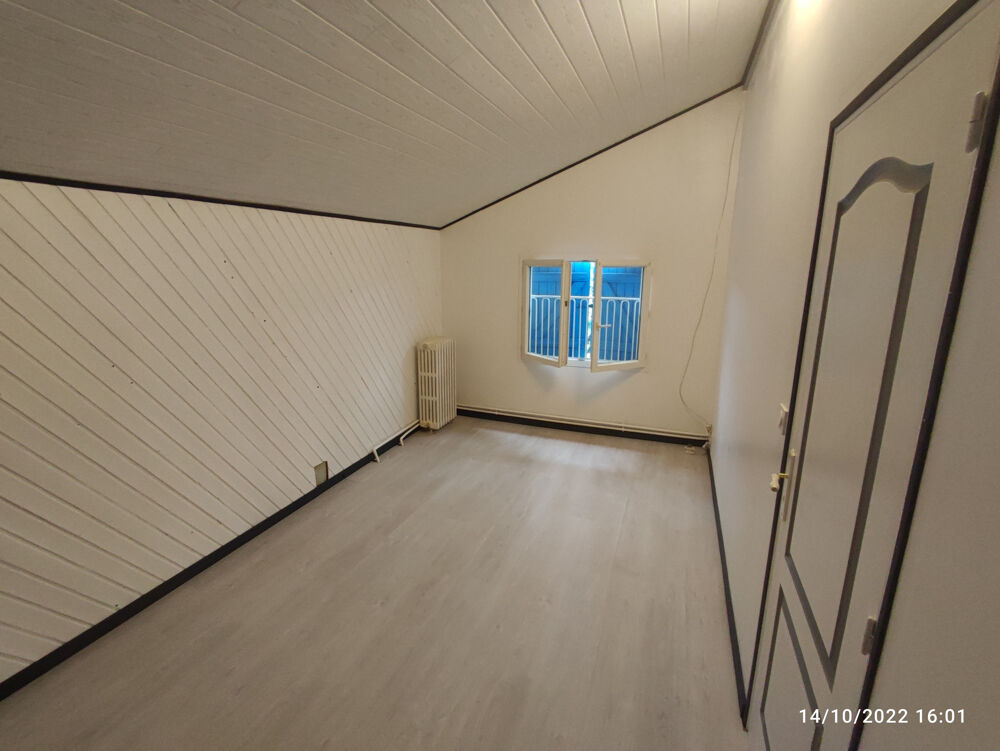 Location Maison ST DENIS DE PILE MAISON T4 AVEC JARDIN St denis de pile