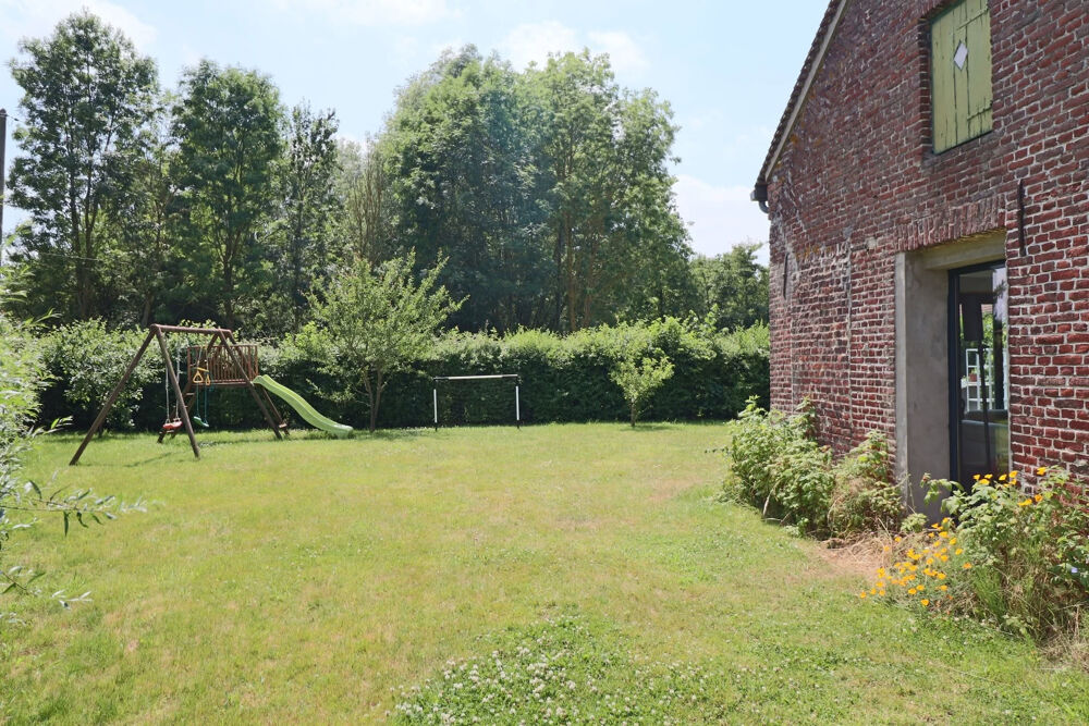 Maison 5 pièces 113 m² · à Oudezeele · 113 m² · 449 900 €