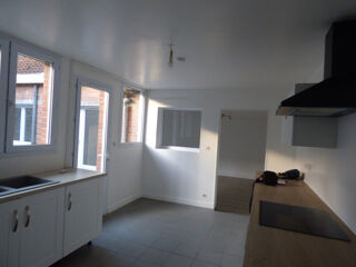  Appartement à louer 6 pièces 97 m² Cassel