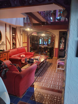  Maison à vendre 8 pièces 355 m²