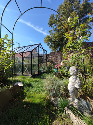  Maison � vendre 12 pi�ces 302 m�