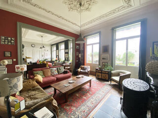  Maison � vendre 12 pi�ces 302 m�