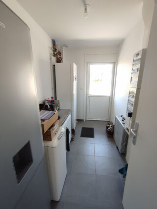  Maison à louer 8 pièces 83 m²