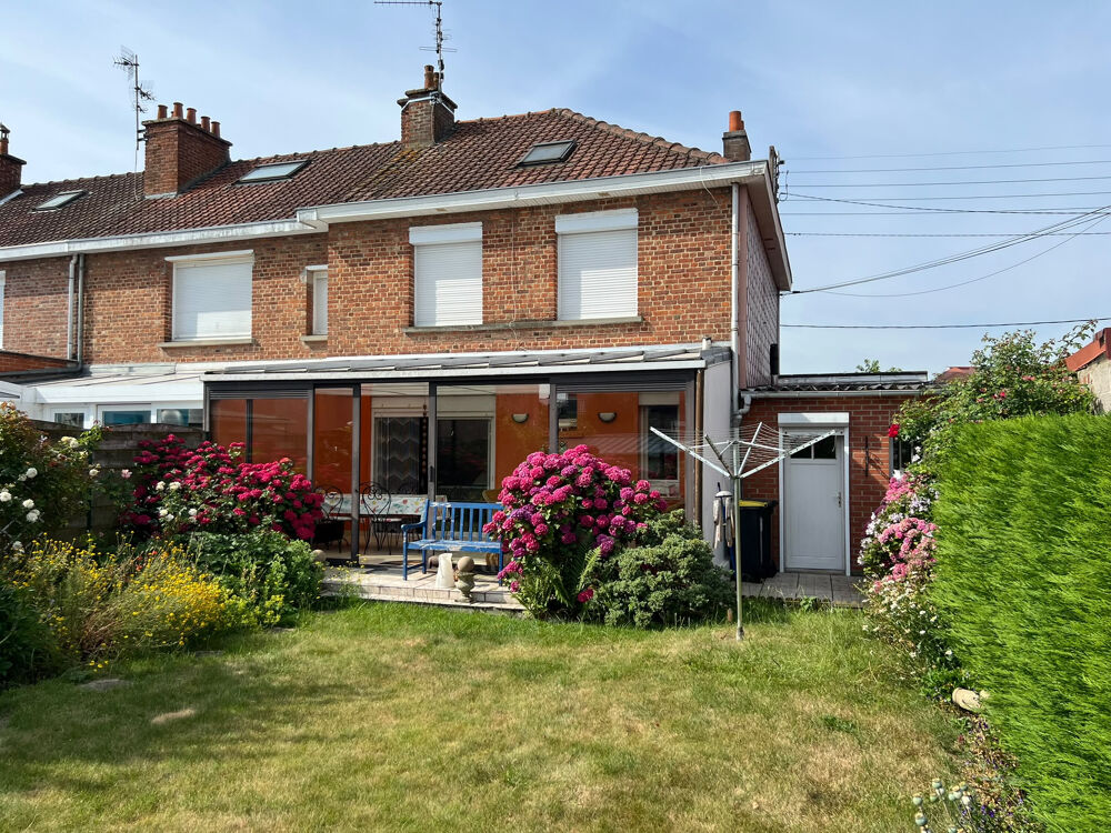 Maison 5 pièces 90 m² · à Bailleul · 90 m² · 240 000 €