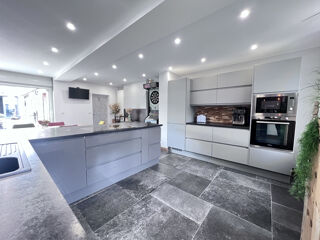  Maison � vendre 9 pi�ces 190 m�