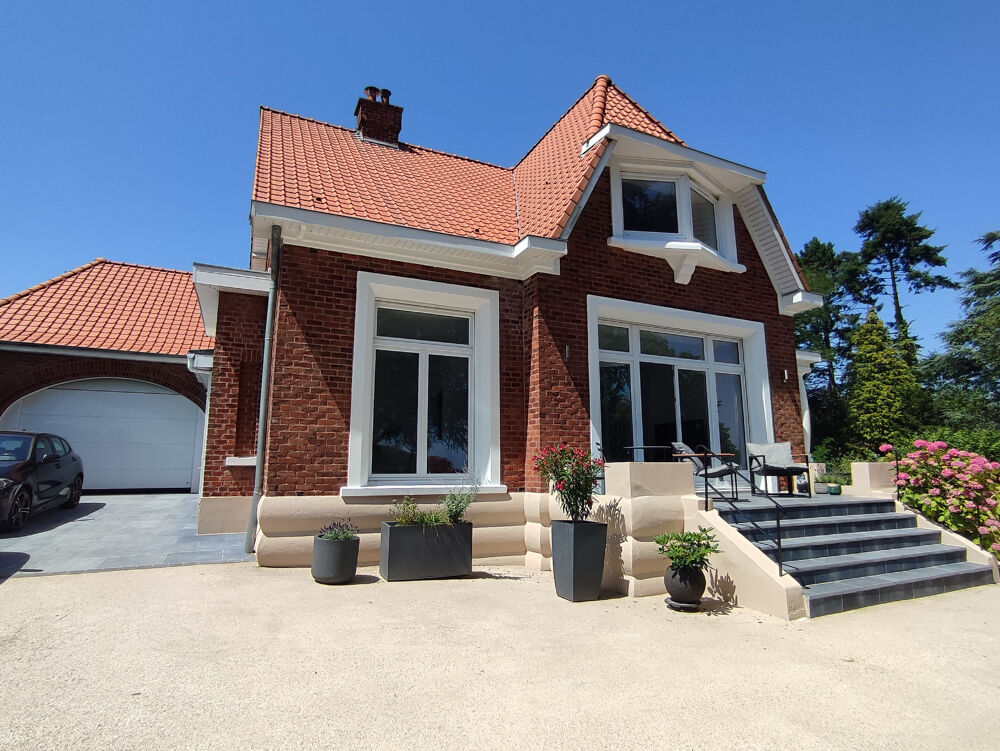 Propriété Familiale CASSELOISE et sa jolie vue dominante