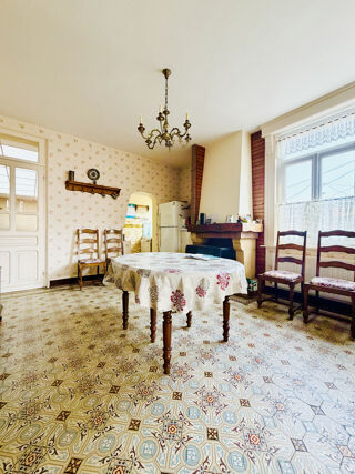  Maison � vendre 7 pi�ces 215 m�