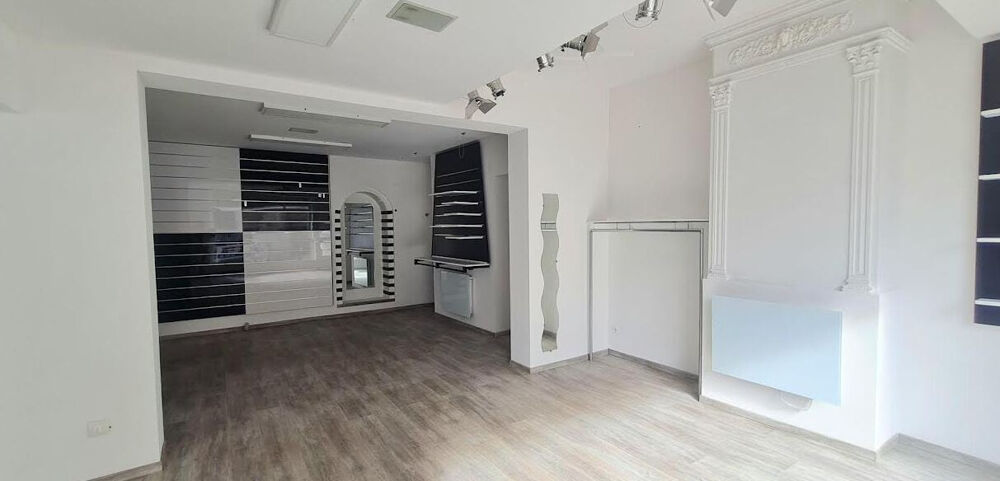 Immeuble de rapport de 300 m2 - Centre Ville WORMHOUT
