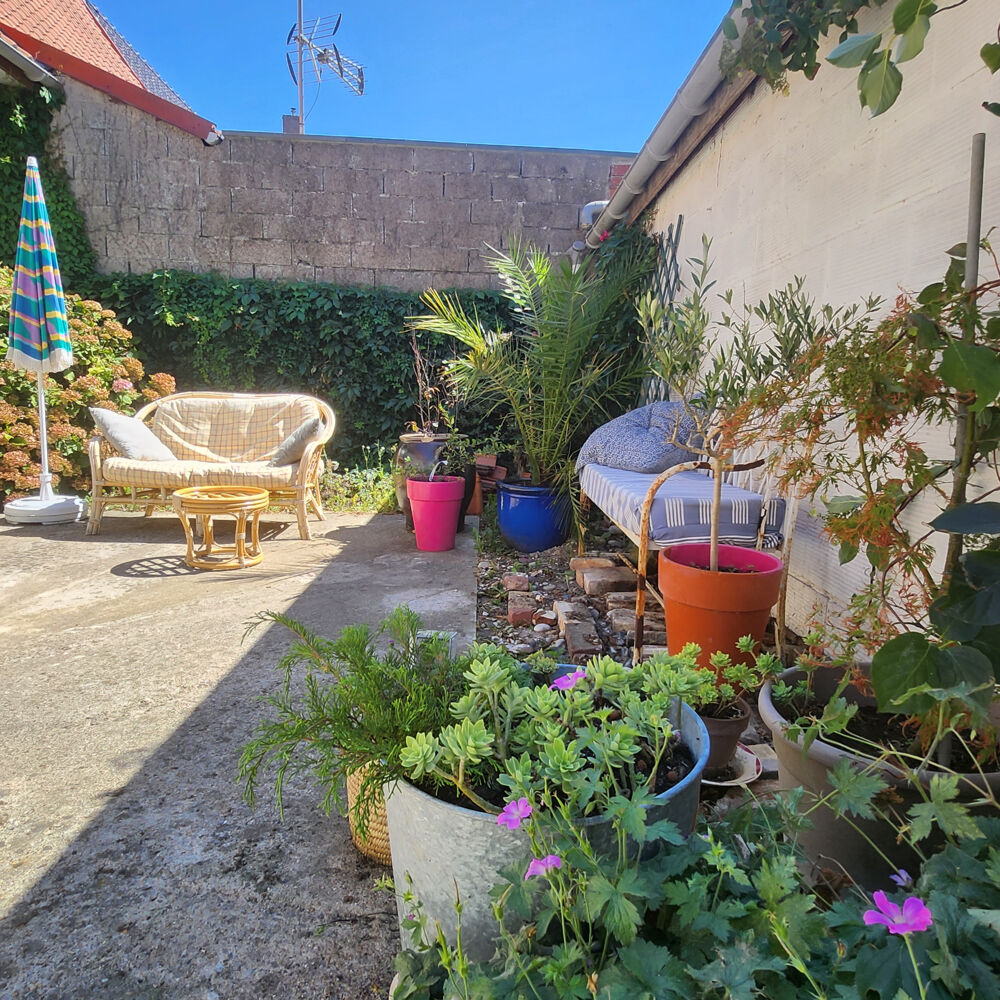Vente Maison Jolie flamande située au coeur du village Rubrouck