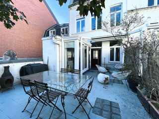 Maison 8 pièces 207 m² · à Lille · 207 m² · 798 000 €