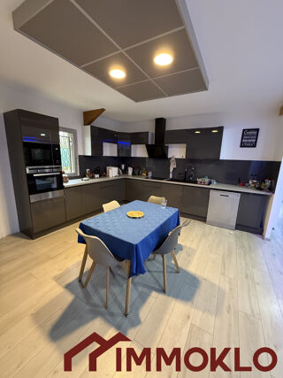  Maison  vendre 6 pices 317 m