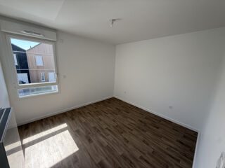  Appartement à louer 3 pièces 60 m²