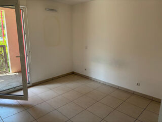  Appartement à louer 2 pièces 37 m²
