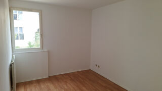 Appartement à louer 2 pièces 50 m²