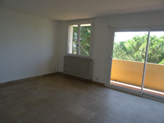  Appartement à louer 5 pièces 90 m²