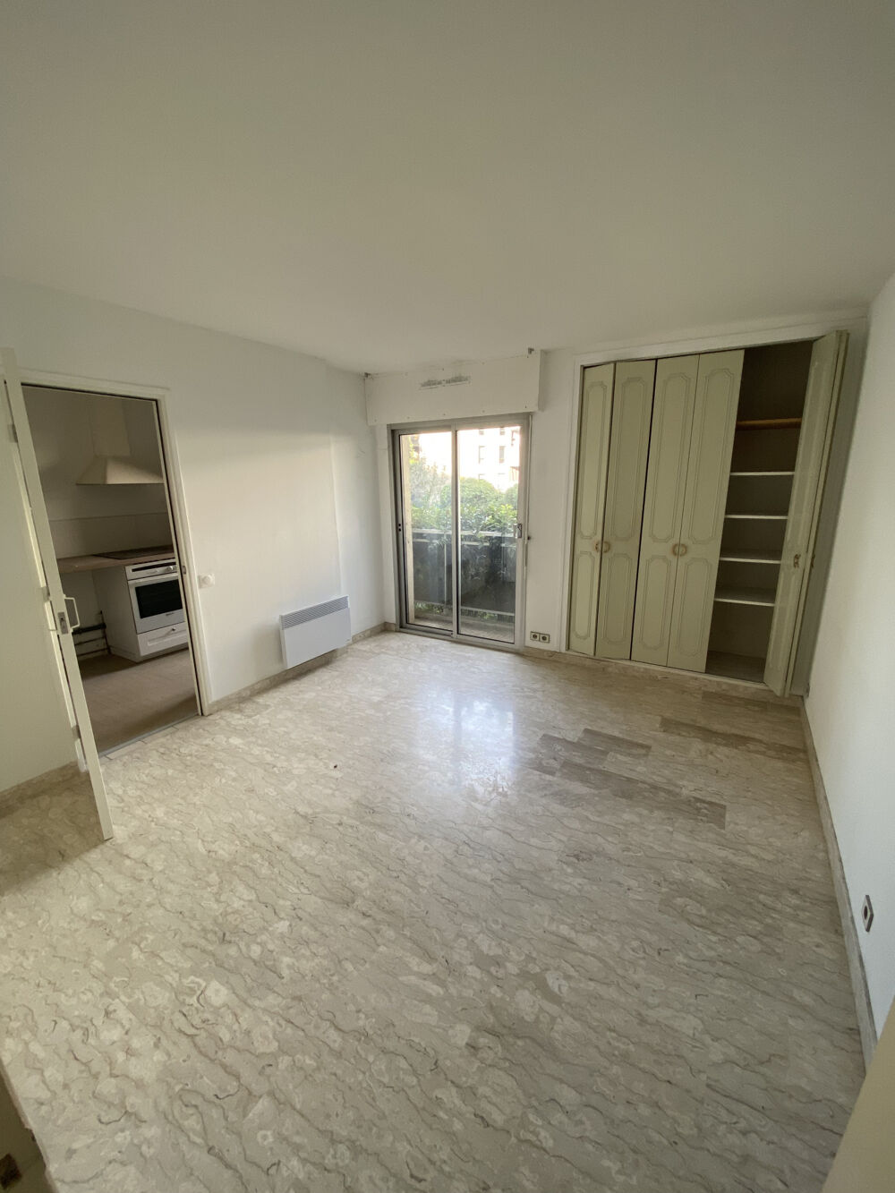 Paru Vendu Montpelliernull