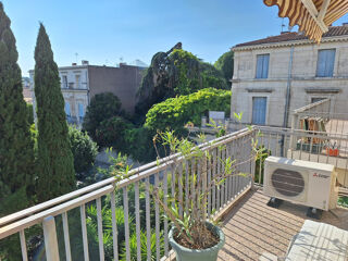  Appartement à louer 4 pièces 109 m²